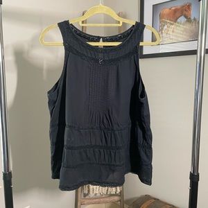 Old Navy black tank top